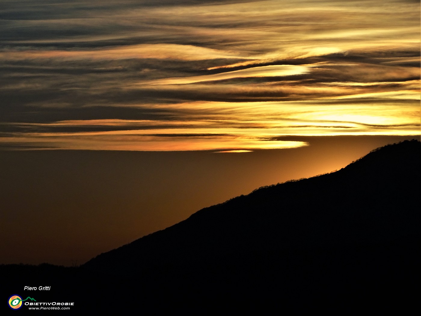 87 Splendidi colori del tramonto da S. Antonio Abbandonato.JPG